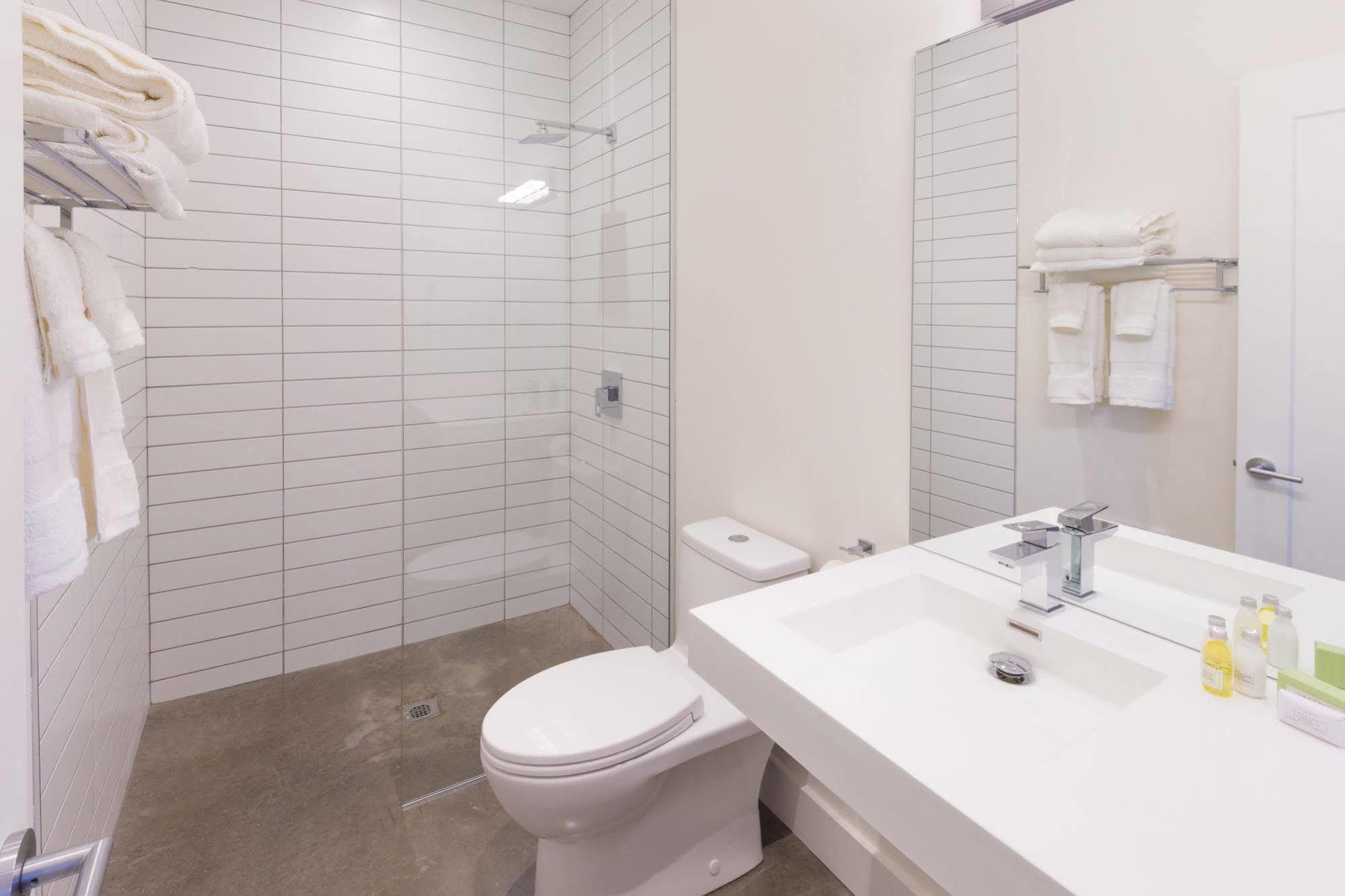 Summerville Centre Quarterdeck Beachside Villas & Lofts מראה חיצוני תמונה